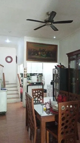 image HOT SALE RUMAH CLUSTER FULL FURNISHED DEPOK (6)