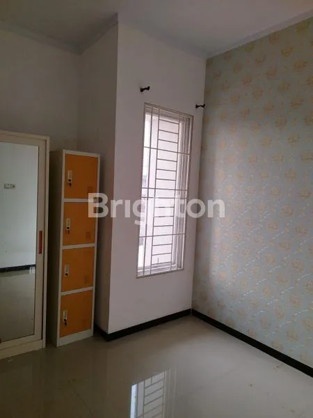 image RUMAH 4KT SIAP HUNI, DEKAT PORIS INDAH & GREENLAKE (2)