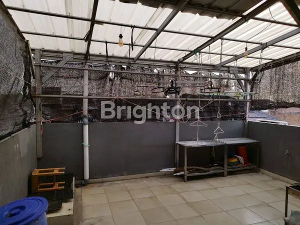 image RUMAH 4KT SIAP HUNI, DEKAT PORIS INDAH & GREENLAKE (8)