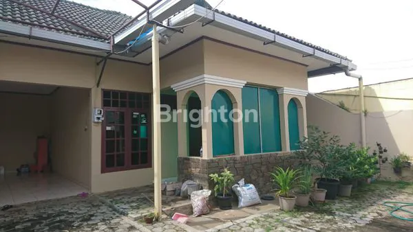 image RUMAH MINIMALIS DI BANYUMANIK SEMARANG (3)