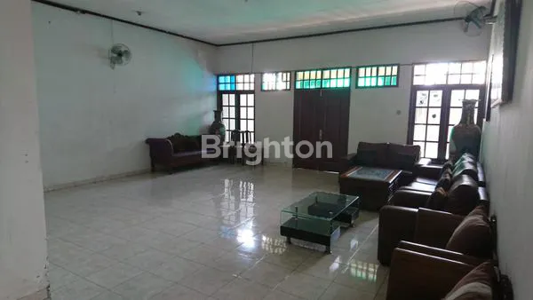 image RUMAH MINIMALIS DI BANYUMANIK SEMARANG (4)