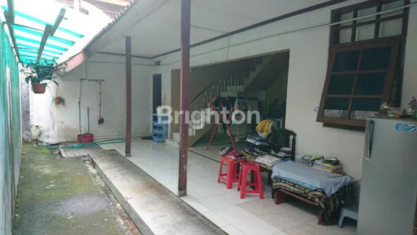 image RUMAH MINIMALIS DI BANYUMANIK SEMARANG (8)