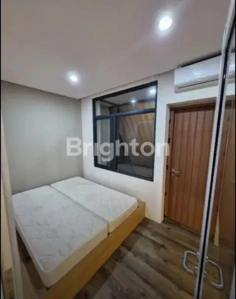 image RUMAH FLEEKHAUZ BSD CITY TANGERANG SELATAN (4)