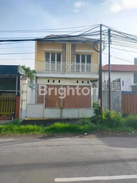 image RUMAH 2 LANTAI KOMERSIAL NOL JALAN, KALIBOKOR, NGAGEL, GUBENG, SURABAYA TENGAH, JAWA TIMIR (1)