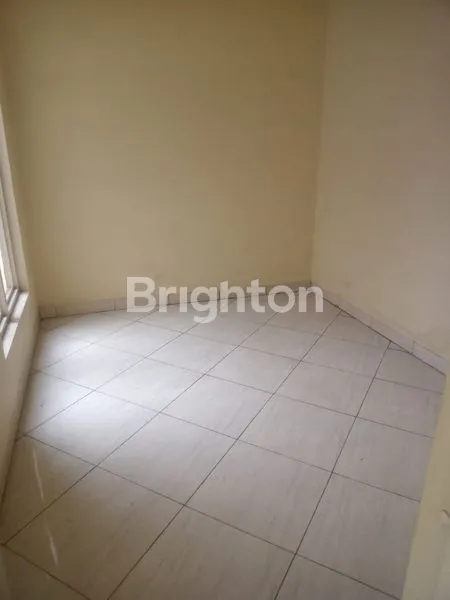 image RUMAH 2 LANTAI KOMERSIAL NOL JALAN, KALIBOKOR, NGAGEL, GUBENG, SURABAYA TENGAH, JAWA TIMIR (6)