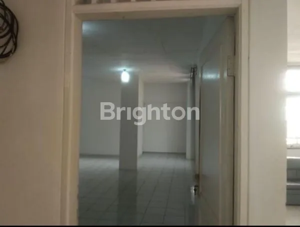 image RUMAH BAGUS SIAP HUNI DI VILLA MELATI MAS  BLOK SR SERPONG UTARA TANGERANG SELATAN (5)