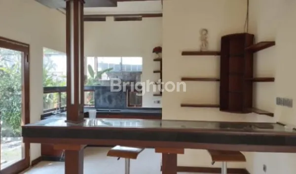 image DISEWAKAN RUMAH JL TUNGGAK BINGIN SANUR SIAP HUNI  (4)