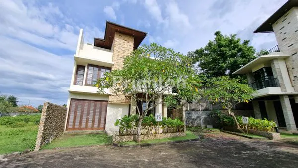 image SUMMERFIELD RESIDENCE JIMBARAN  (1)
