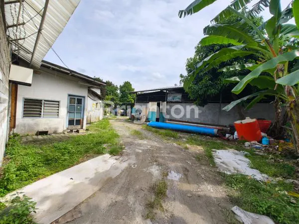 image GUDANG LUAS 3800M² DI CIPONDOH, COCOK UNTUK INVESTASI (2)