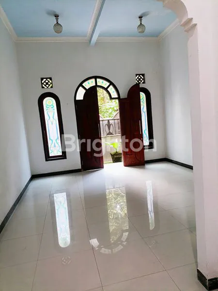 image RUMAH - RESTO BEBEK (2)