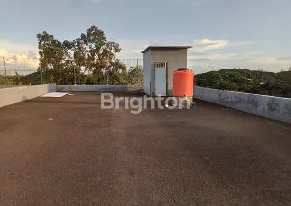 image GUDANG ADA LIFT DI TANGERANG. BANGUNAN 3,5 PANTAI  (2)