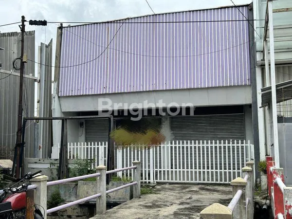 image DISEWAKAN RUMAH DAN JUGA BISA UNTUK USAHA STRATEGIS DEKAT KAMPUNG KALI      (1)