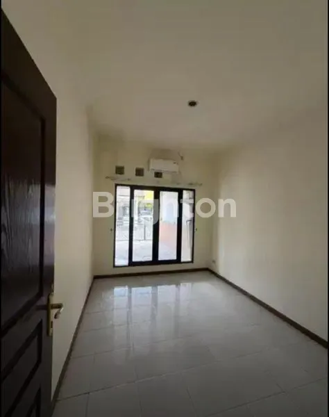 image RUMAH PURI SURYA JAYA BOSTON SEMI FURNISH (2)