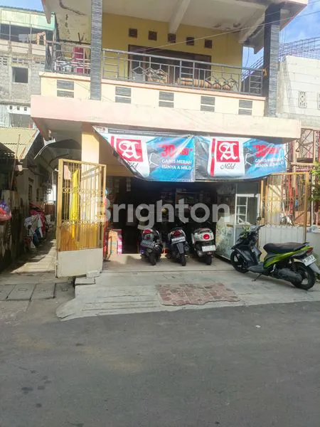 image RUMAH LOKASI STRATEGIS DI STADION SELATAN SEMARANG (1)