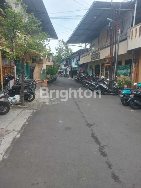 image RUMAH LOKASI STRATEGIS DI STADION SELATAN SEMARANG (7)