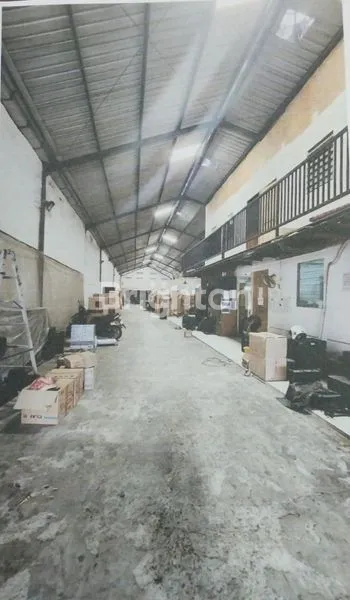 image GUDANG  RAYA PETIKEN DRIYOREJO (3)