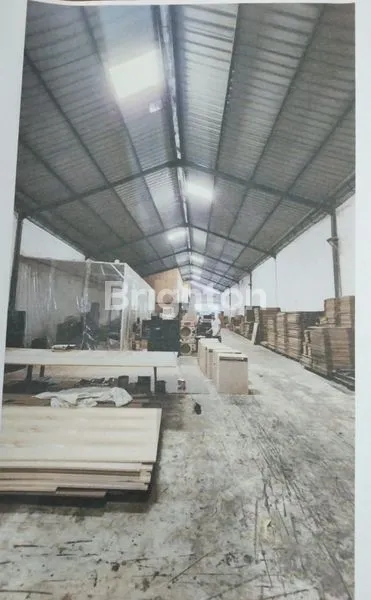 image GUDANG  RAYA PETIKEN DRIYOREJO (1)