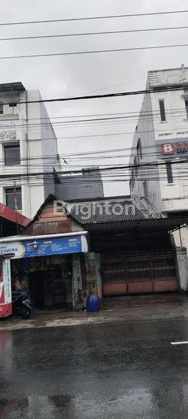 image HUNIAN LUAS DI TENGAH KOTA MAKASSAR, SIAP USAHA (1)