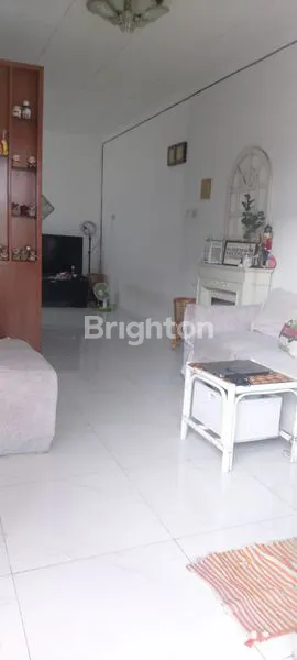 image DI JUAL CEPAT  RUMAH SIAP HUNI 2 LANTAI DI MUARA KARANG - JAKARTA UTARA  (4)