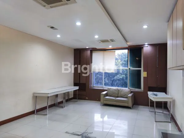 image RUKO STRATEGIS DI JL. PEMUDA, 3 LANTAI, 8 MILIAR (6)