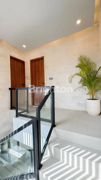 image VILLA MODERN 2 LANTAI – PRIME AREA TUMBAK BAYUH / PERERENAN / CANGGU (6)