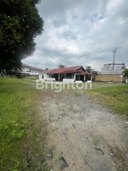 image TANAH LUAS & BANGUNAN LOKASI STRATEGIS BUNGA CEMPAKA MEDAN SELAYANG (5)