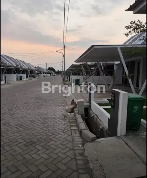 image RUMAH TAMAN SUKODONO REGENCY II (2)