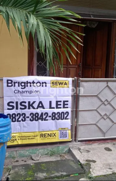 image DI SEWAKAN. RUMAH SIAP HUNI 2 LANTAI DI PUSAT KOTA SURABAYA (1)