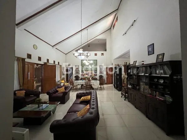image DIJUAL RUMAH BESAR TANAH LUAS – JATIMAKMUR, PONDOK GEDE (SHM) (5)