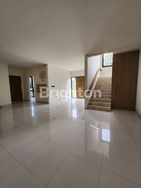 image DI JUAL RUMAH SIAP HUNI DI BSD (3)