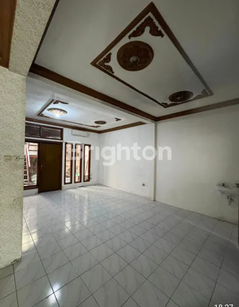 image RUMAH BISA DIJADIKAN KANTOR DEPAN JALAN UTAMA  PERUMAHAN WIKA BALIKPAPAN (3)