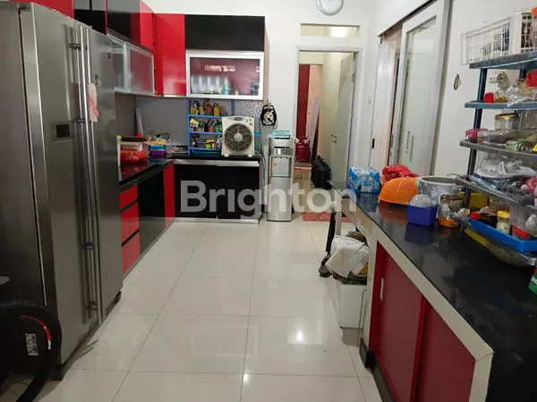 image RUMAH MEWAH SIAP HUNI (5)