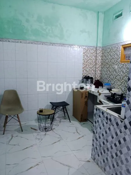 image RUMAH 2 LANTAI STRATEGIS DI JL. STASIUN BLIMBING (7)