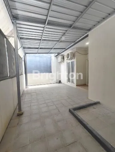 image CANDI GOLF RUMAH MINIMALIS SEMI FURNISH SIAP HUNI SEMARANG (6)