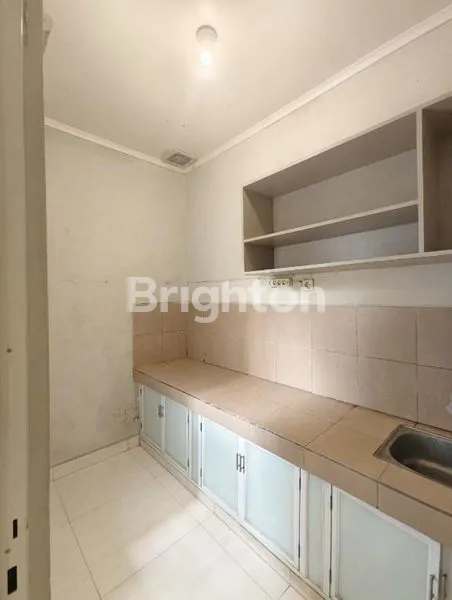 image CANDI GOLF RUMAH MINIMALIS SEMI FURNISH SIAP HUNI SEMARANG (8)