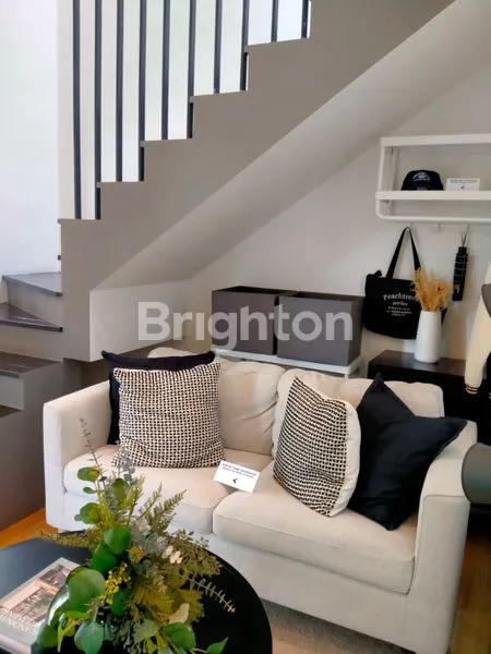 image AMESTA LIVING HUNIAN DIKAWASAN SURABAYA TIMUR YANG MENGUSUNG KONSEP ALAM  LOKASI DEKAT JALAN  OERR DEKAT KE BANDARA JUANDA  TOL TAMBAK SUMUR (3)