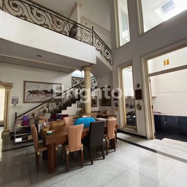 image HARGA ANCUR JUAL CEPAT RUMAH COCOK UNTUK KELUARGA BESAR DIKAWASAN PREMIUM\\\\UD83D\\\\UDCAF\\\\U2728 (4)