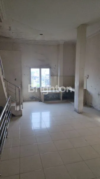 image RUKO STRATEGIS GOLDEN VISTA, 3 LANTAI (3)