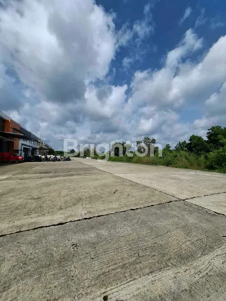 image PERGUDANGAN DENGAN LOKASI STRATEGIS (3)