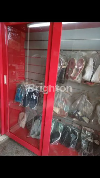image RUKO STRATEGIS 2,5 LANTAI – USAHA LANGSUNG JALAN, OMSET 30 JT/BLN ! (8)