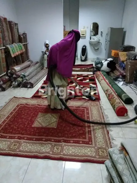 image RUKO STRATEGIS 2,5 LANTAI – USAHA LANGSUNG JALAN, OMSET 30 JT/BLN ! (4)