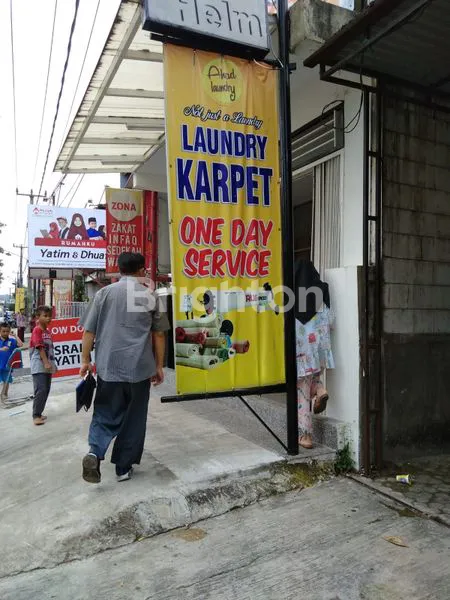 image RUKO STRATEGIS 2,5 LANTAI – USAHA LANGSUNG JALAN, OMSET 30 JT/BLN ! (2)