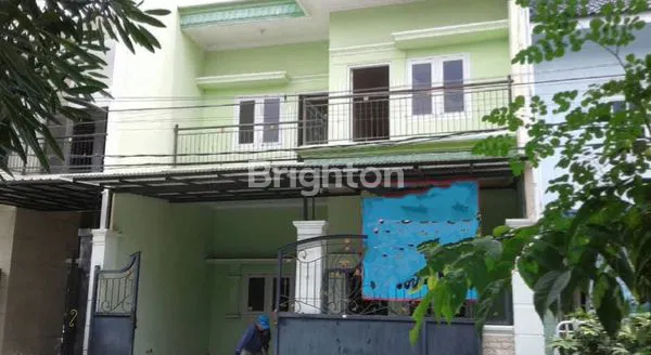 image RUMAH 2 LANTAI SIAP HUNI RUNGKUT ASRI (1)