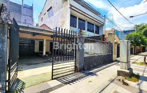image RUMAH RAYA DARMO SURABAYA BISA UNTUK KANTOR (1)