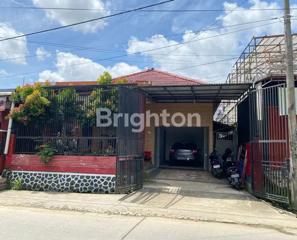 image RUMAH LENGKAP FURNISH, LT 240M² DI SAMARINDA (1)