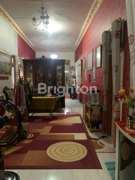 image RUMAH LENGKAP FURNISH, LT 240M² DI SAMARINDA (7)