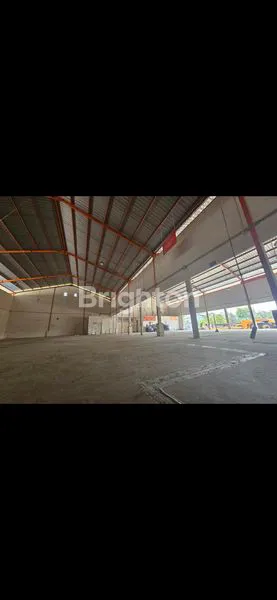 image DISEWAKAN GUDANG KARIANGAU LOKASI STRATEGIS (2)