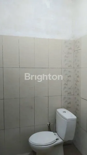 image RUMAH MEWAH 2 LANTAI DI VALLEY REGENCY, CICAHEUM (6)