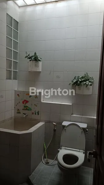 image RUMAH CANTIK DAN MURAH PUOL LT 456M² DI TAMAN BOROBUDUR, DEKAT KAMPUS (3)