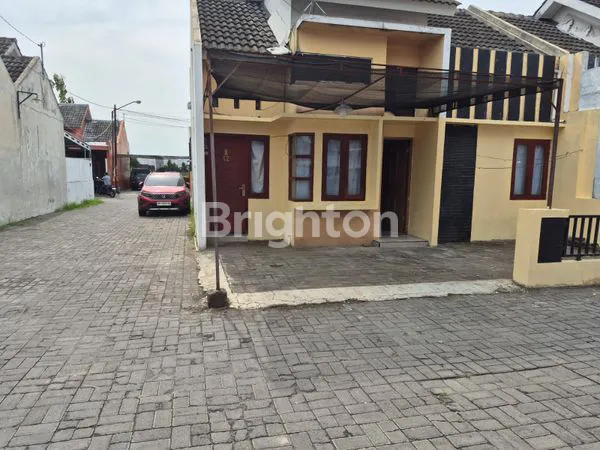 image RUMAH STRATEGIS 2KT DI PERUMAHAN BOLON (1)